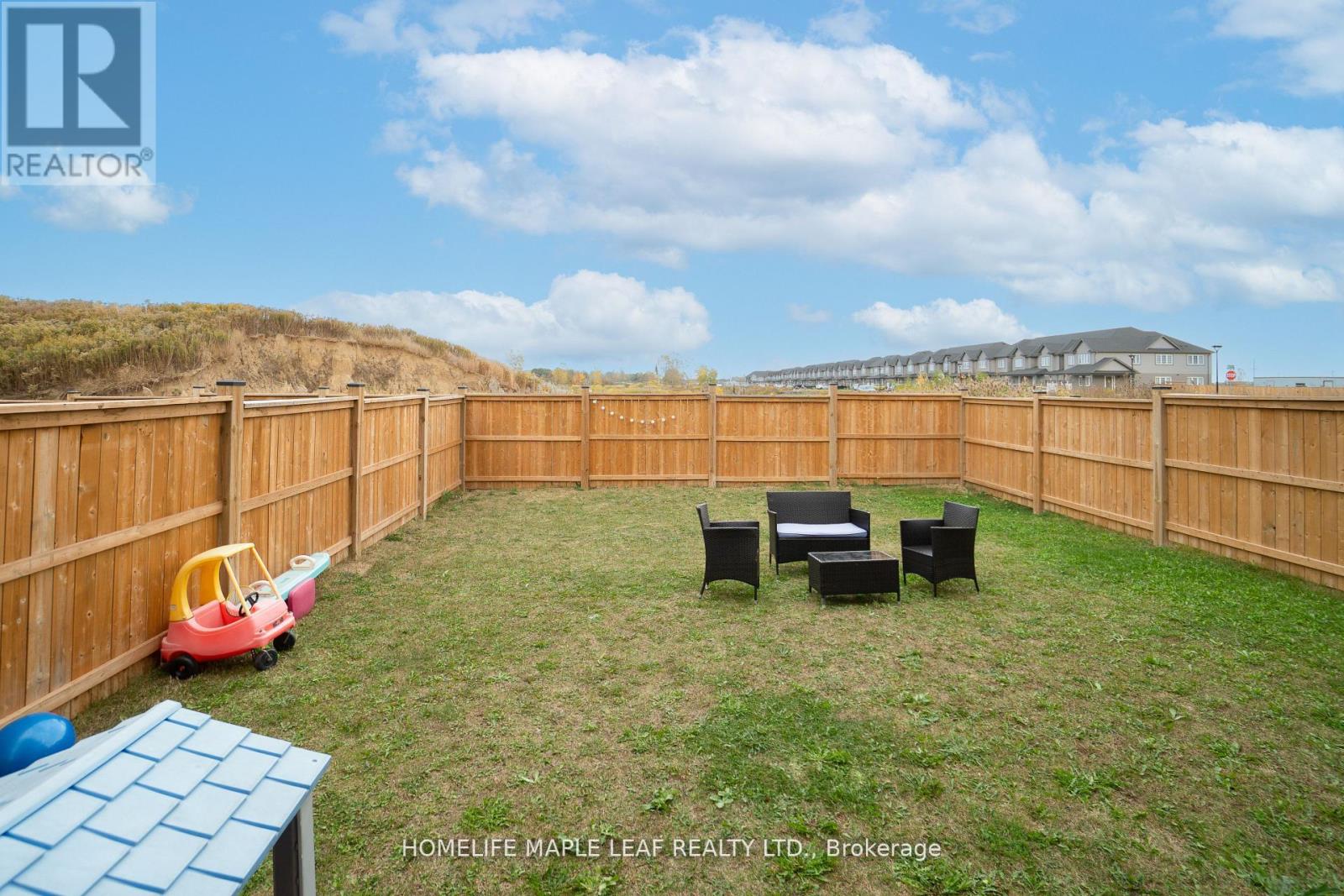 3912 Auckland Avenue, London South, Ontario  N6L 0J3 - Photo 2 - X12720104