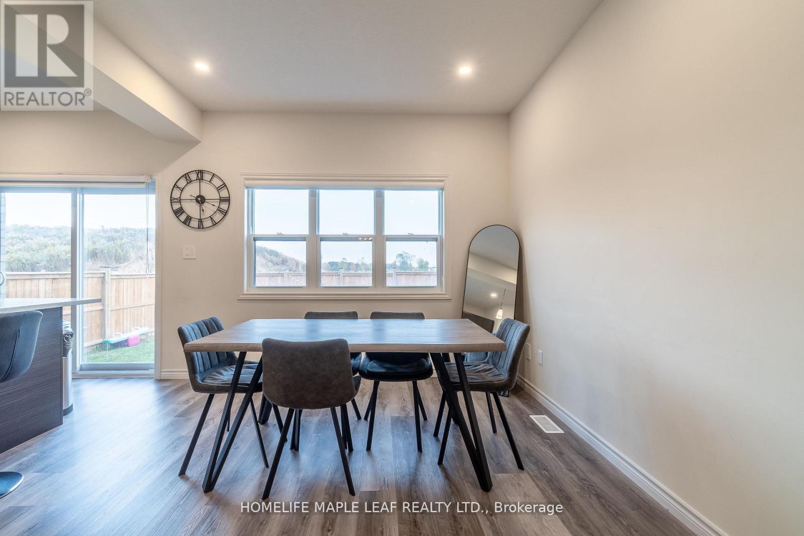 3912 Auckland Avenue, London South, Ontario  N6L 0J3 - Photo 24 - X12720104