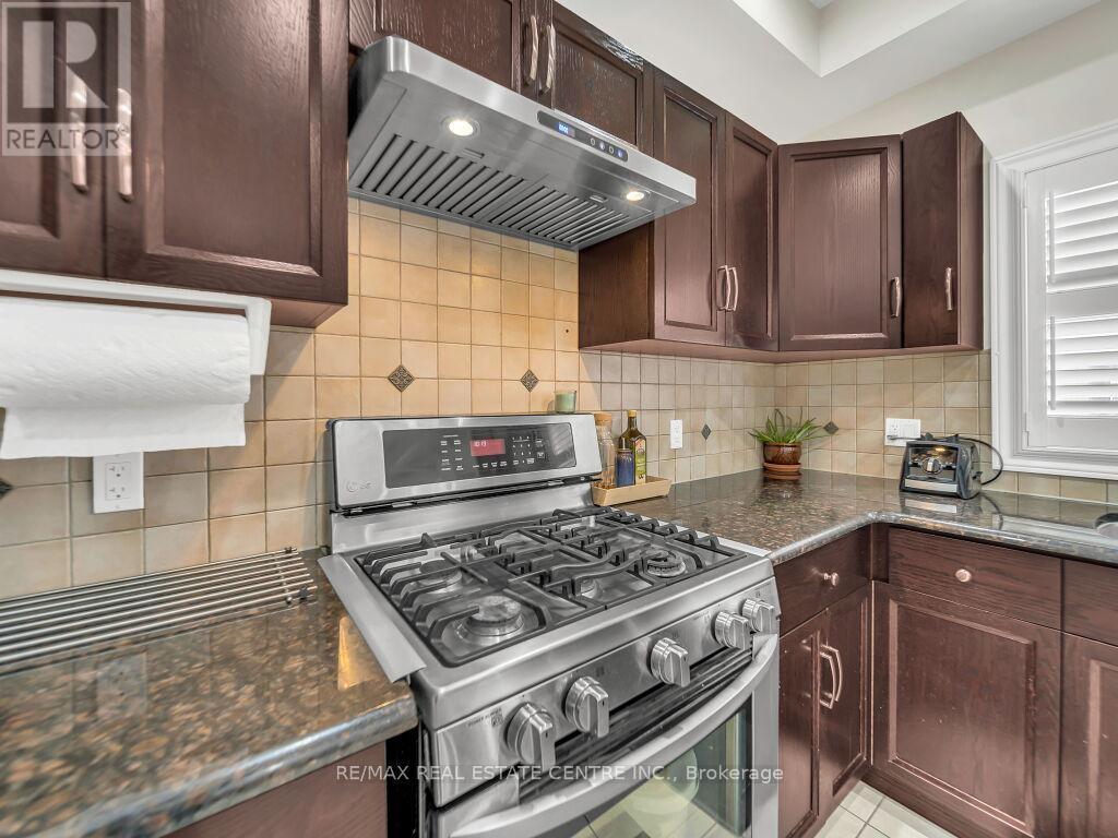 193 Summit Ridge Drive, Guelph, Ontario  N1E 0M1 - Photo 12 - X12720146