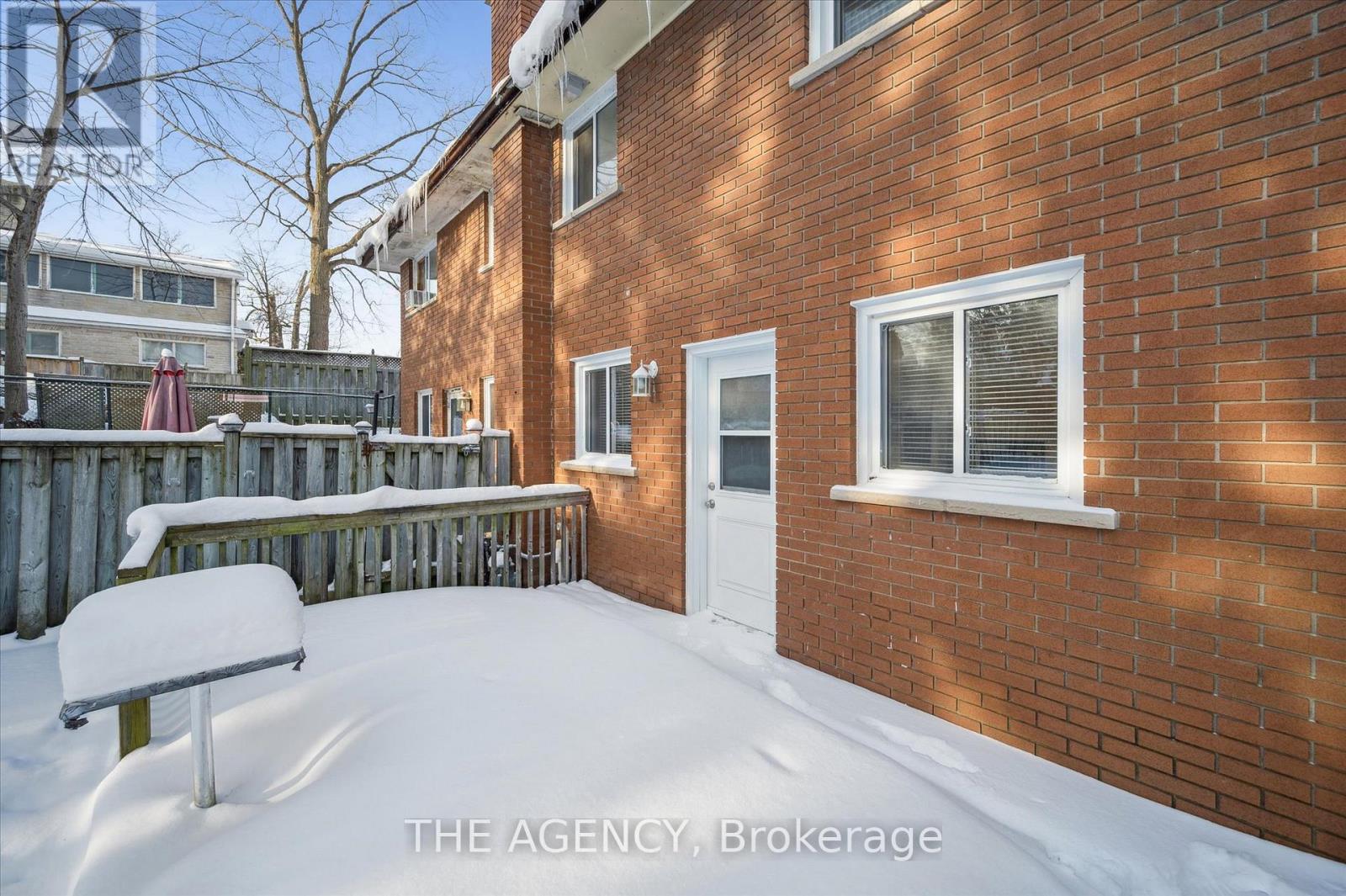 126 Queen Street E, Cambridge, Ontario  N3C 2B2 - Photo 15 - X12720224