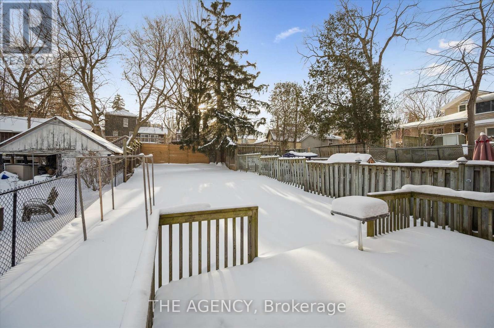 126 Queen Street E, Cambridge, Ontario  N3C 2B2 - Photo 16 - X12720224