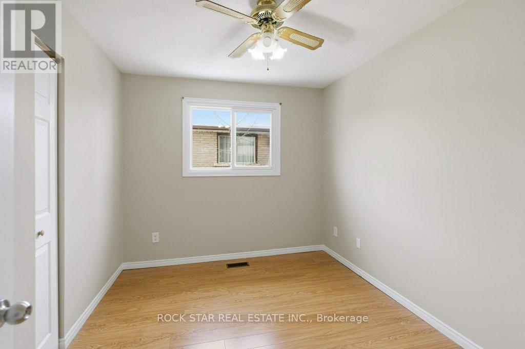 Main Fl - 115 Elmore Drive, Hamilton, Ontario  L8W 2C5 - Photo 13 - X12720252