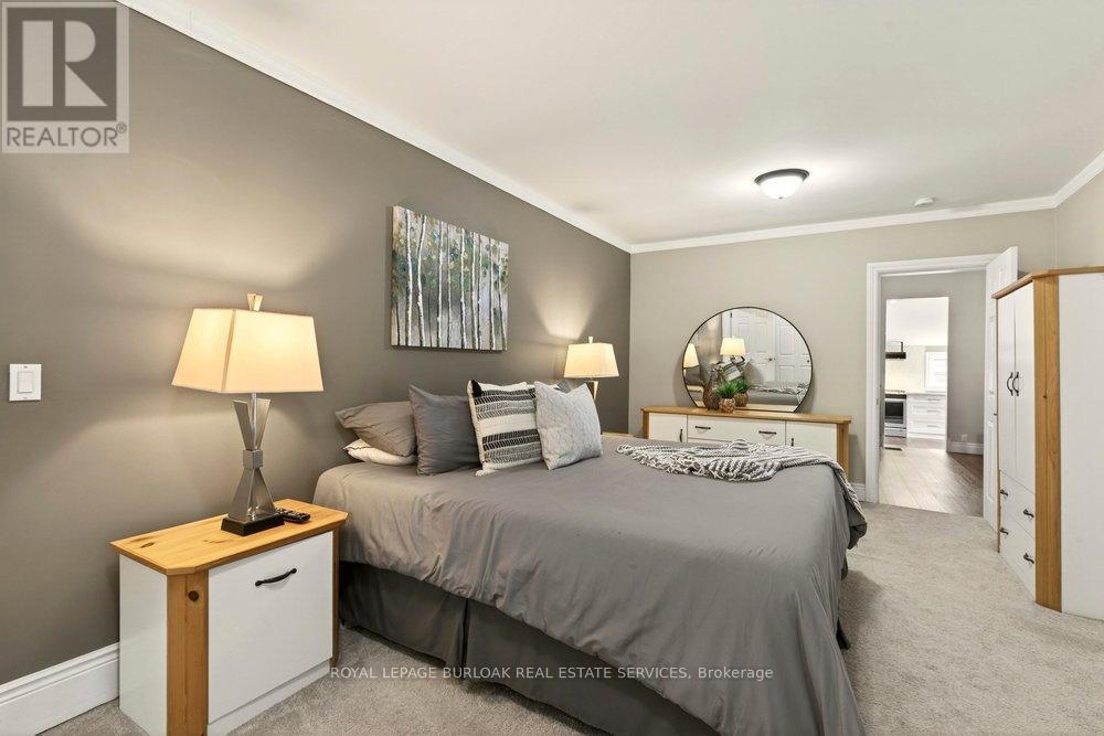 44 James Street, Hamilton, Ontario  L9H 2J6 - Photo 24 - X12720258