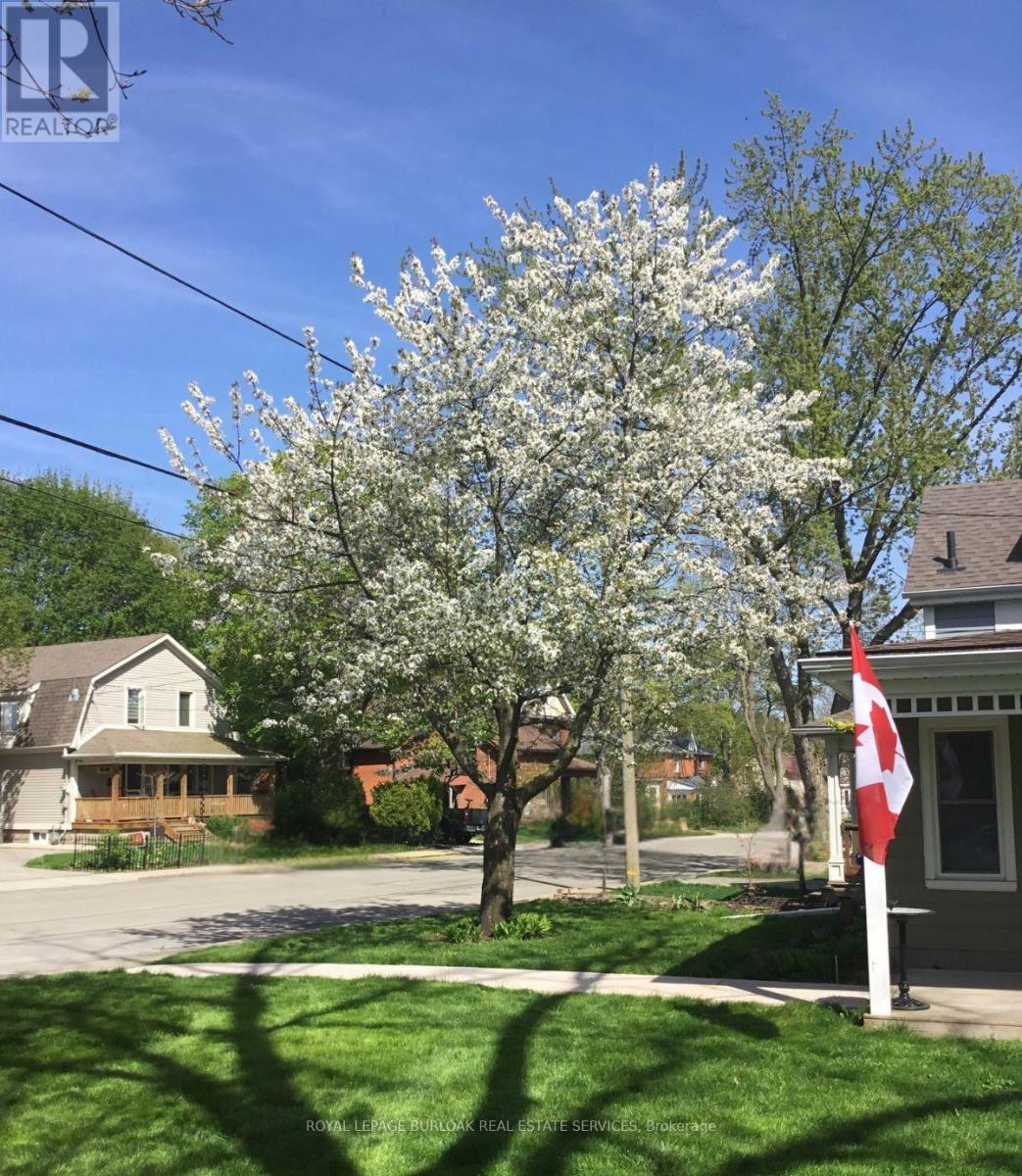 44 James Street, Hamilton, Ontario  L9H 2J6 - Photo 43 - X12720258