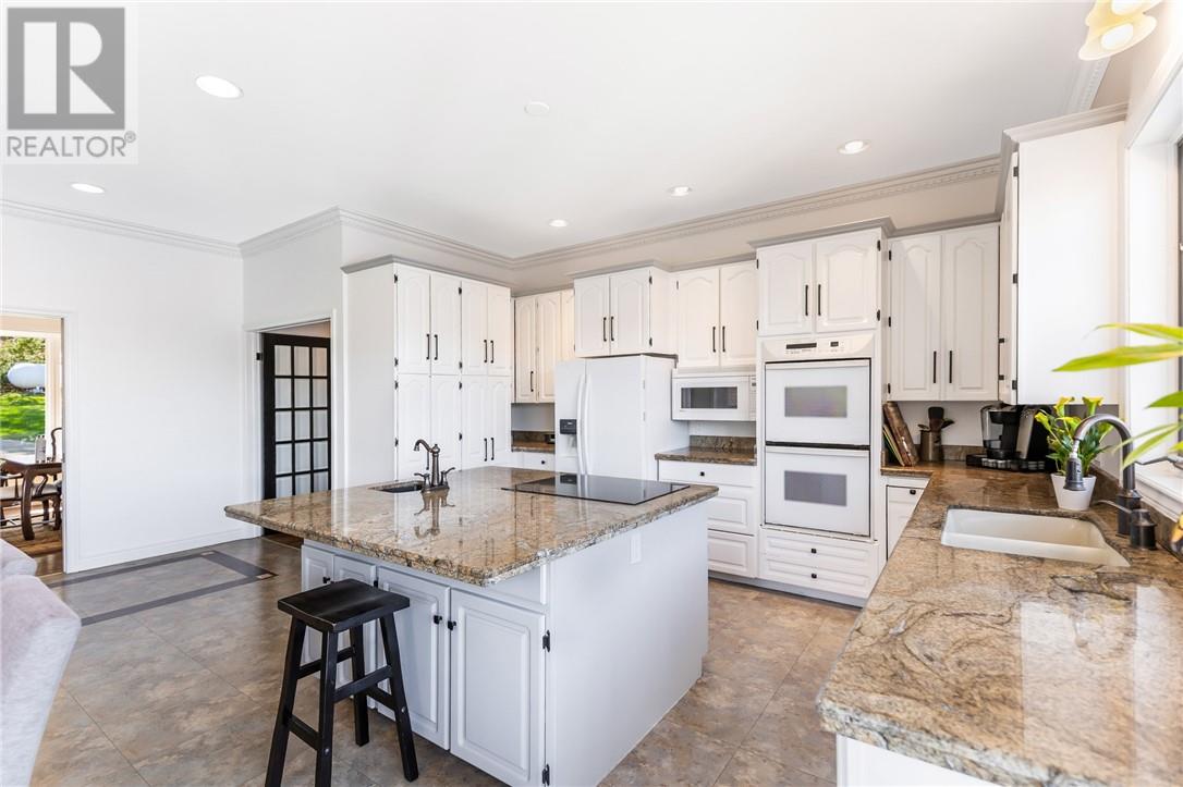 2100 South Bay Road, Sudbury, Ontario  P3E 6H7 - Photo 23 - 2125962