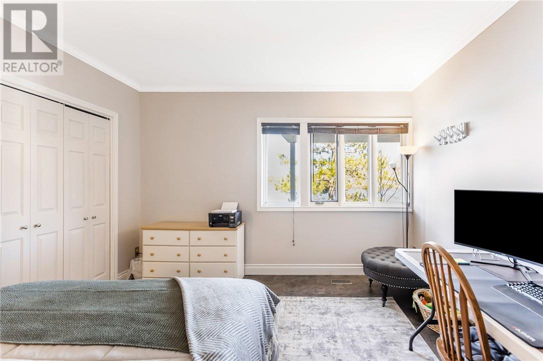 2100 South Bay Road, Sudbury, Ontario  P3E 6H7 - Photo 50 - 2125962