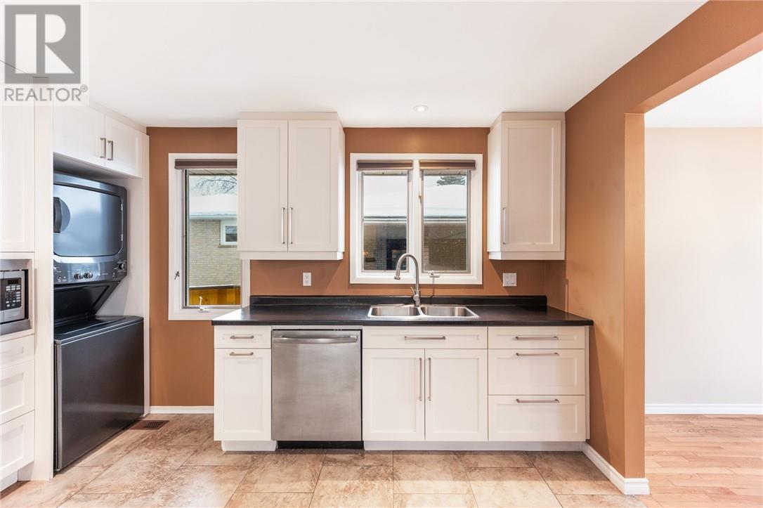 1089 Soloy Drive, Sudbury, Ontario  P3A 1E6 - Photo 16 - 2126049