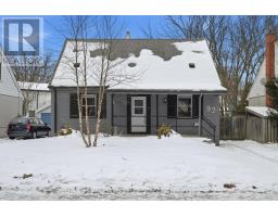 92 GARY AVENUE, Hamilton, Ontario