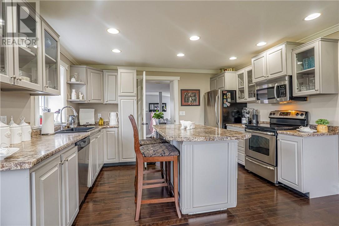 1110 Hwy 17, Wahnapitae, Ontario  P0M 3C0 - Photo 13 - 2126163