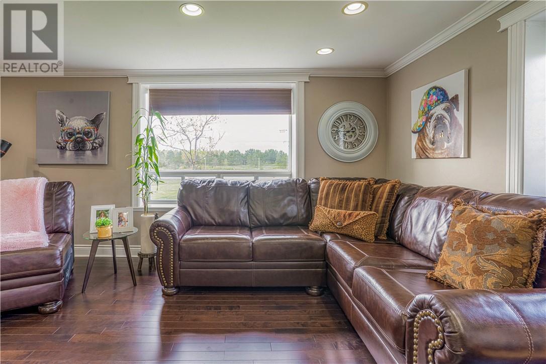 1110 Hwy 17, Wahnapitae, Ontario  P0M 3C0 - Photo 15 - 2126163