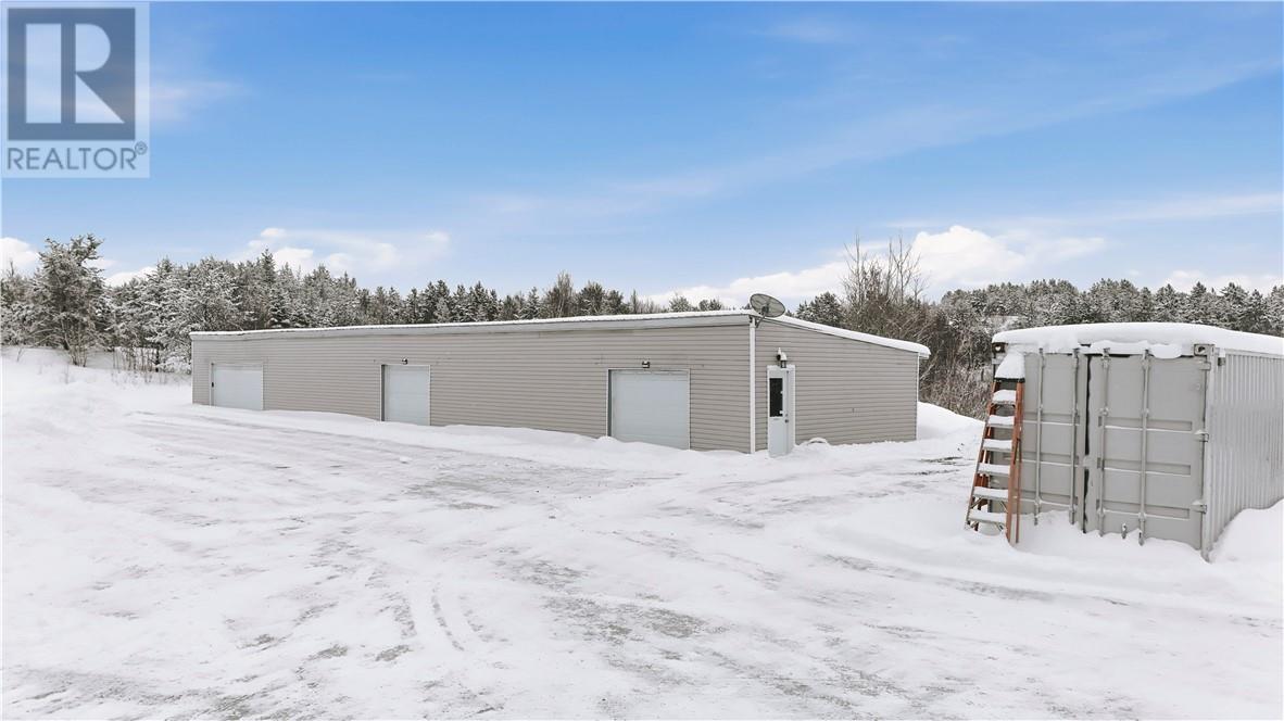 1110 Hwy 17, Wahnapitae, Ontario  P0M 3C0 - Photo 32 - 2126163