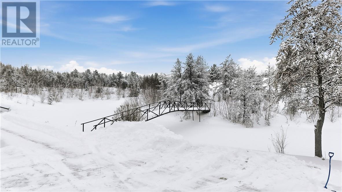 1110 Hwy 17, Wahnapitae, Ontario  P0M 3C0 - Photo 8 - 2126163