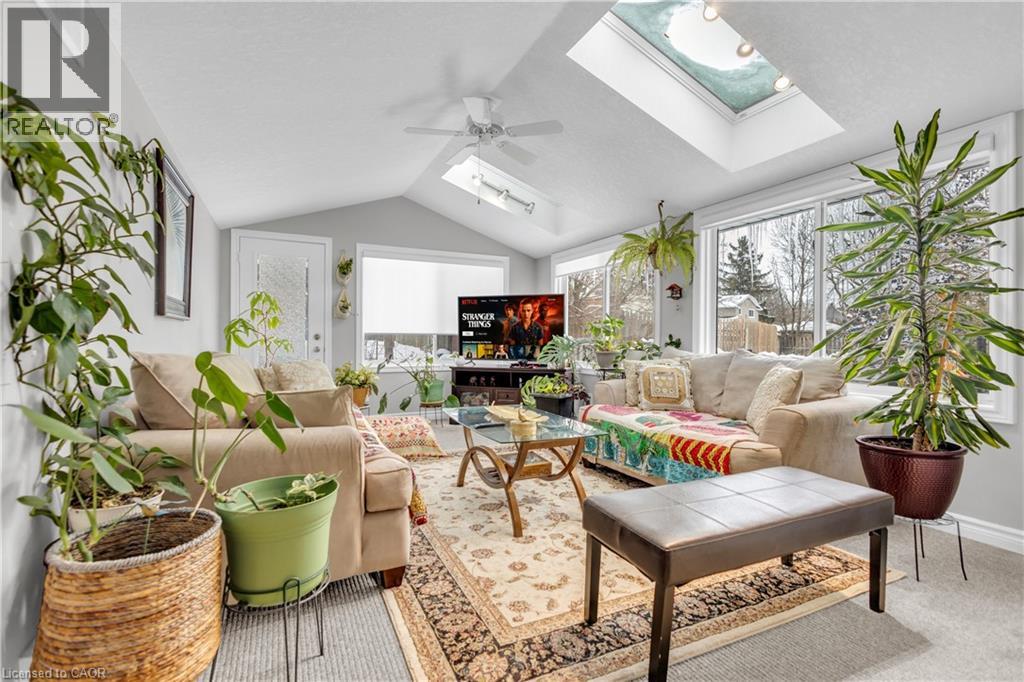 62 Lewis Crescent Unit# Basement, Kitchener, Ontario  N2A 2T6 - Photo 2 - 40800226