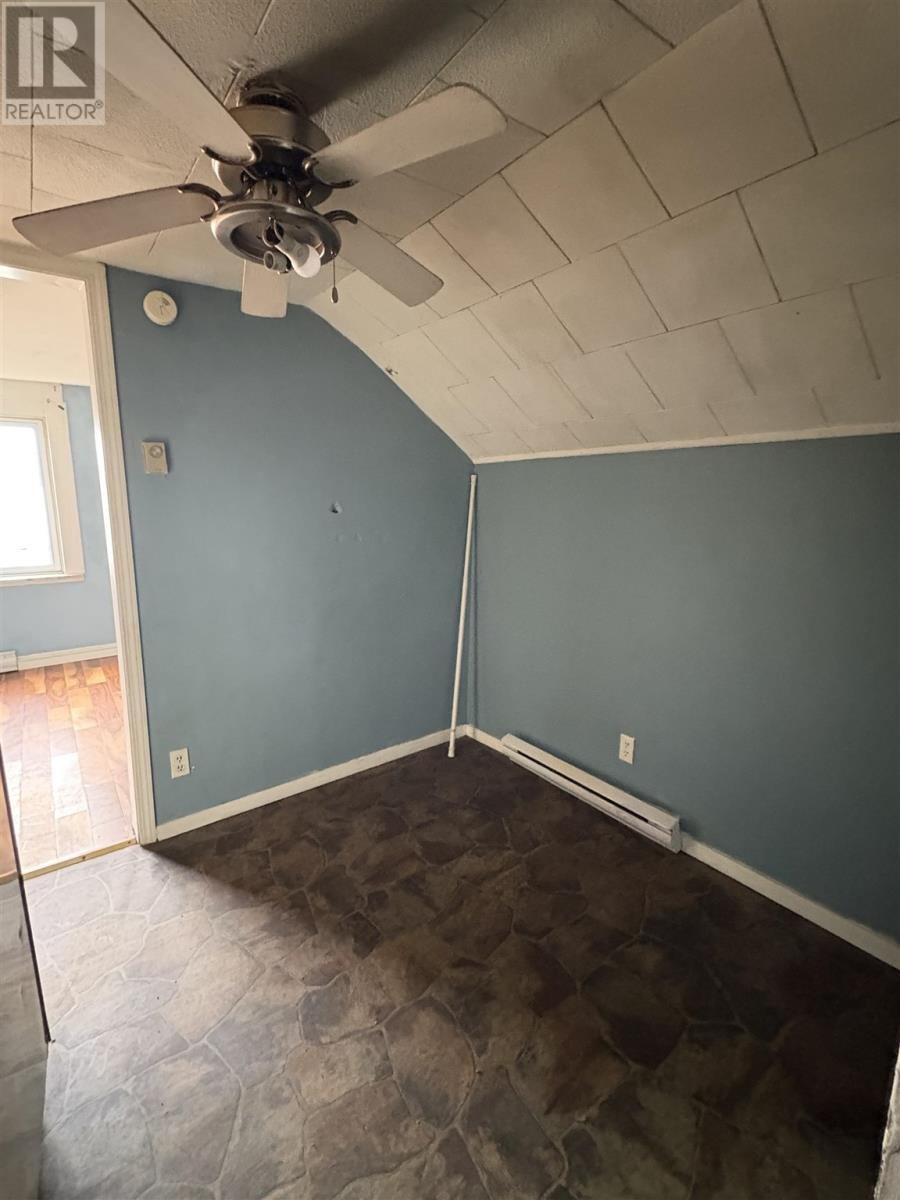 32 Blucher St, Sault Ste. Marie, Ontario P6A 2V4 - Photo 13 - SM253354