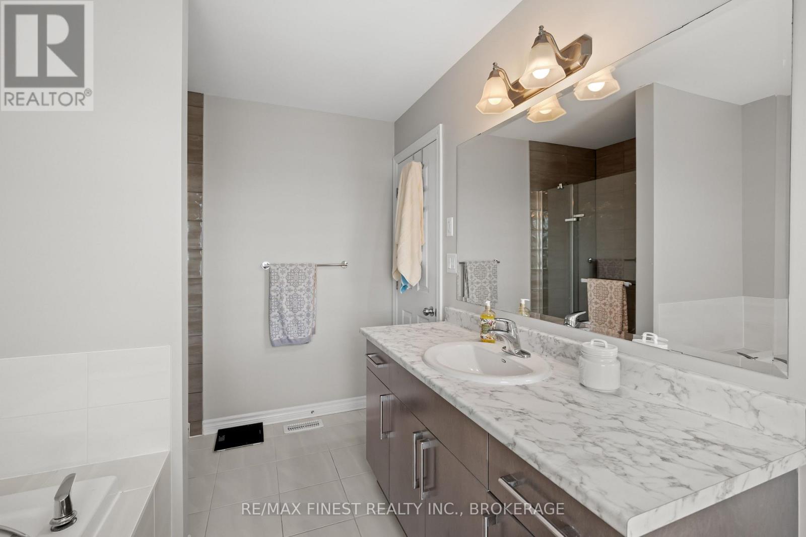 913 Stonewalk Drive, Kingston, Ontario  K7K 0G9 - Photo 19 - X12720310