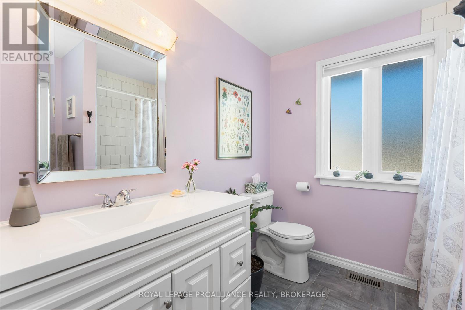 812 Hillside Drive, Kingston, Ontario K7M 5Y8 - Photo 22 - X12720416