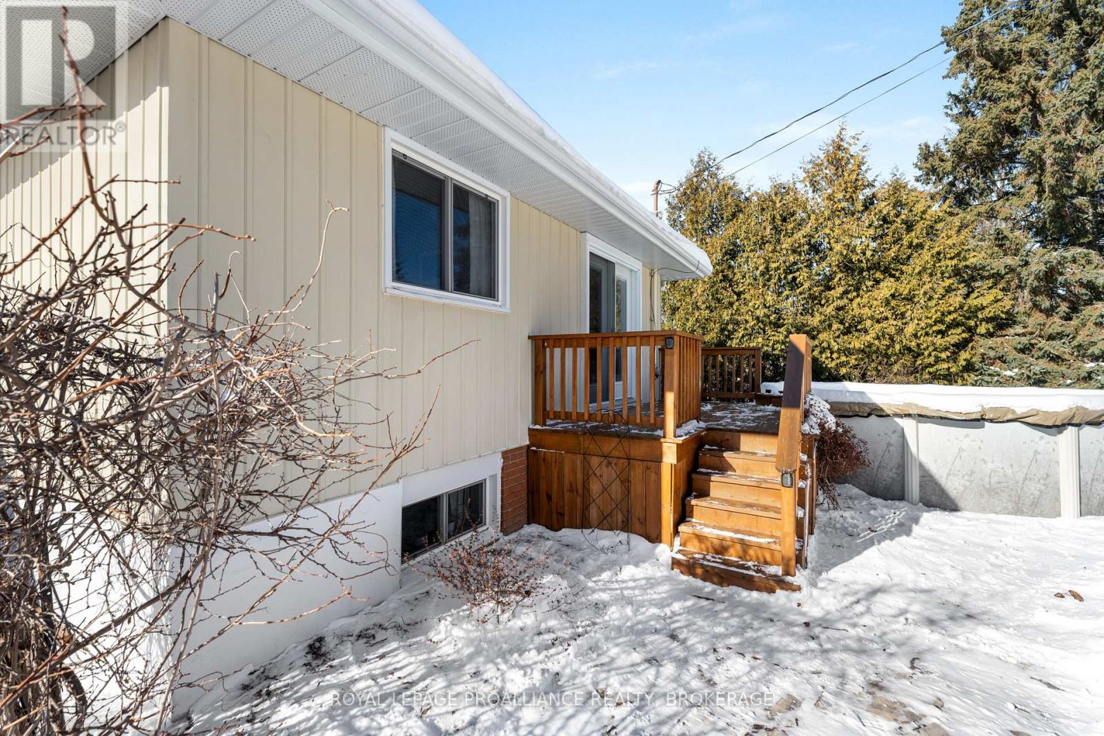 812 Hillside Drive, Kingston, Ontario K7M 5Y8 - Photo 35 - X12720416