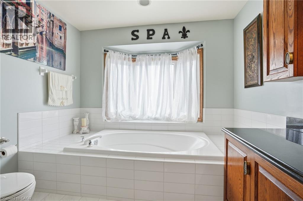 9 Lamb Court, Caledonia, Ontario  N3W 1E2 - Photo 14 - 40794091