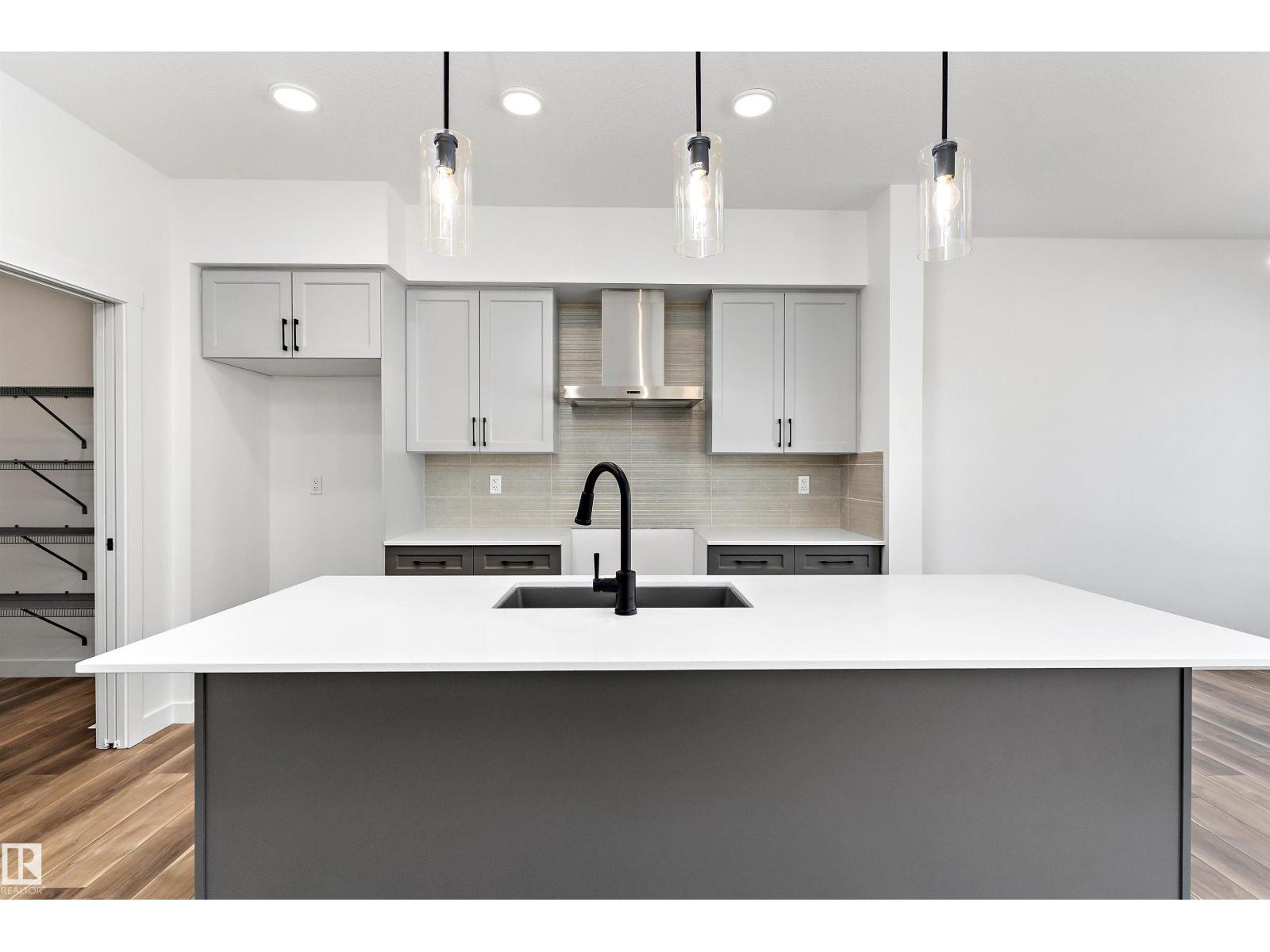 4011 208 St Nw, Edmonton, Alberta  T6M 3E4 - Photo 15 - E4470448