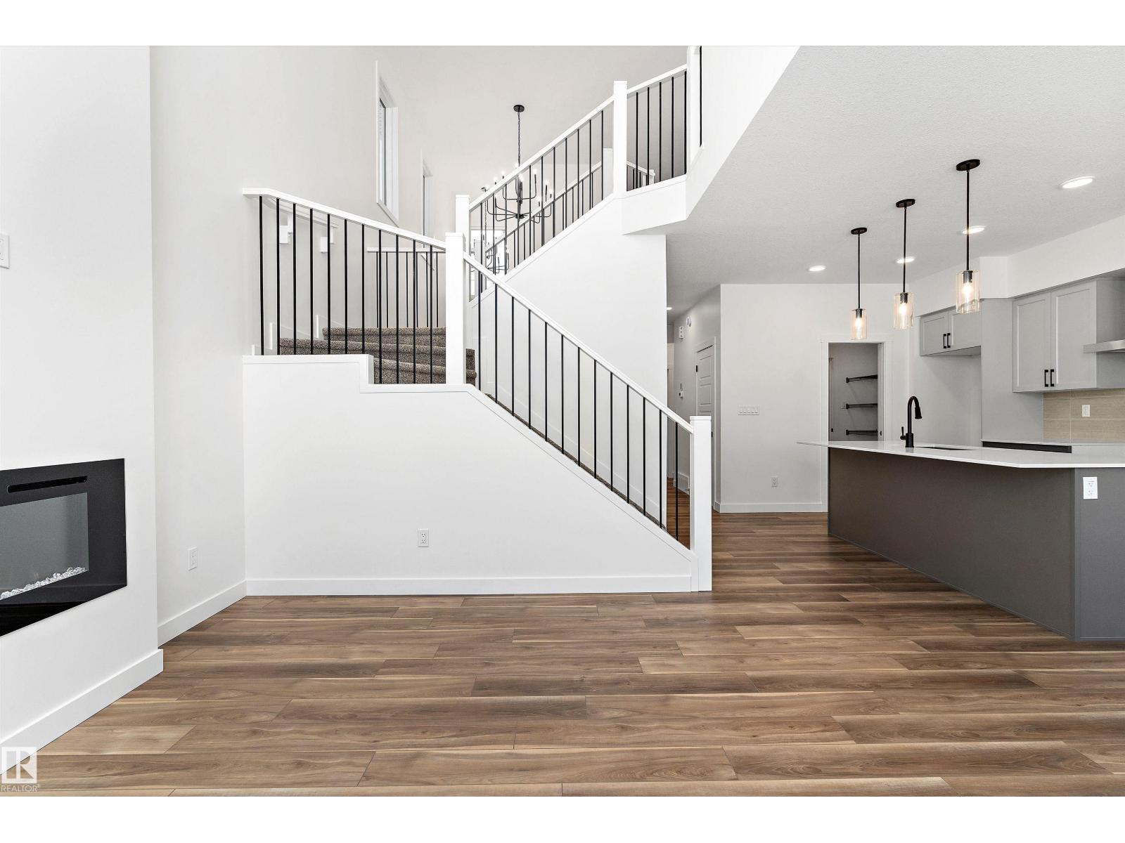 4011 208 St Nw, Edmonton, Alberta  T6M 3E4 - Photo 7 - E4470448