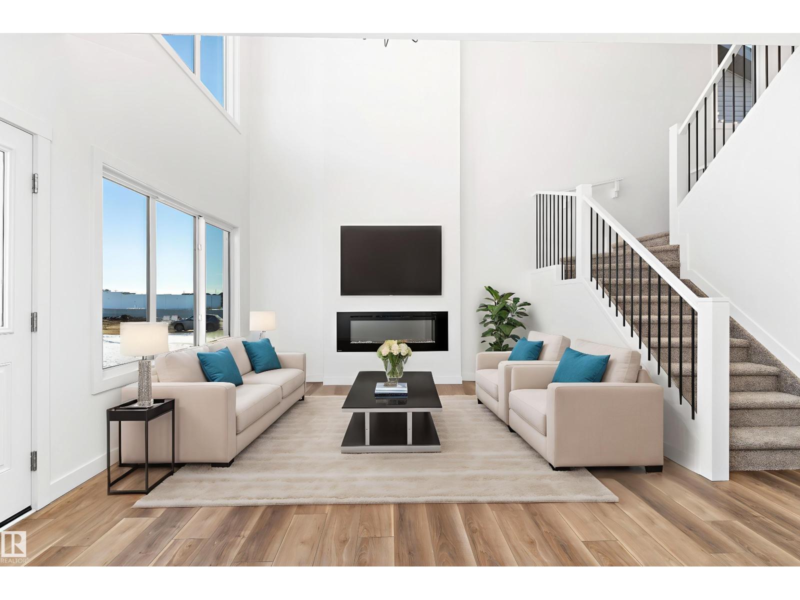 4011 208 St Nw, Edmonton, Alberta  T6M 3E4 - Photo 3 - E4470448