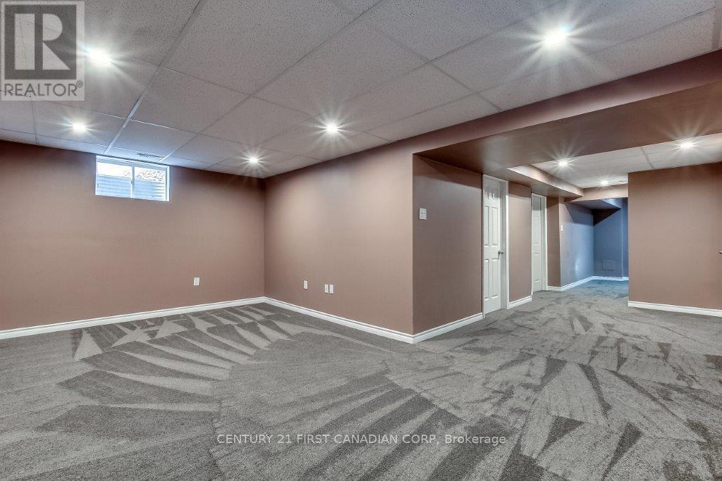 1754 Mickleborough Drive, London North, Ontario  N6G 5R4 - Photo 23 - X12720292