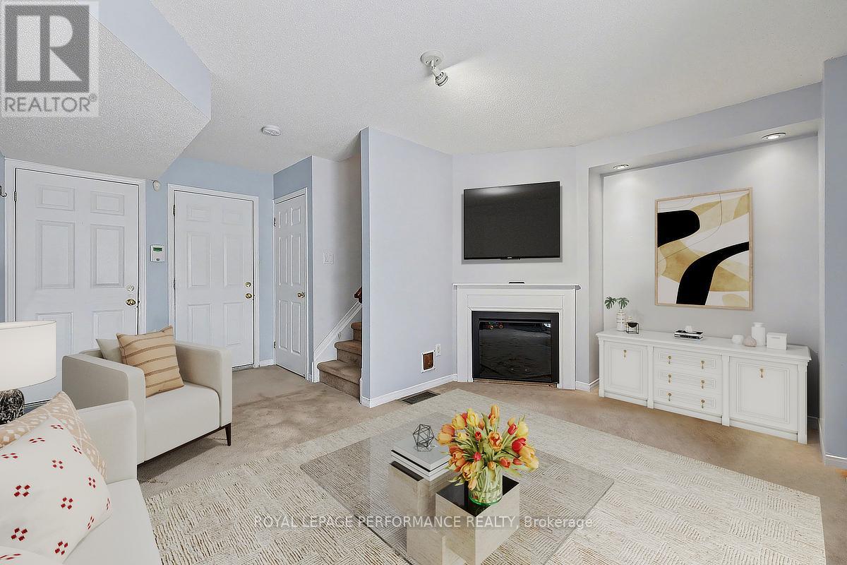 83 Manhattan Crescent, Ottawa, Ontario  K2C 4B8 - Photo 18 - X12720326