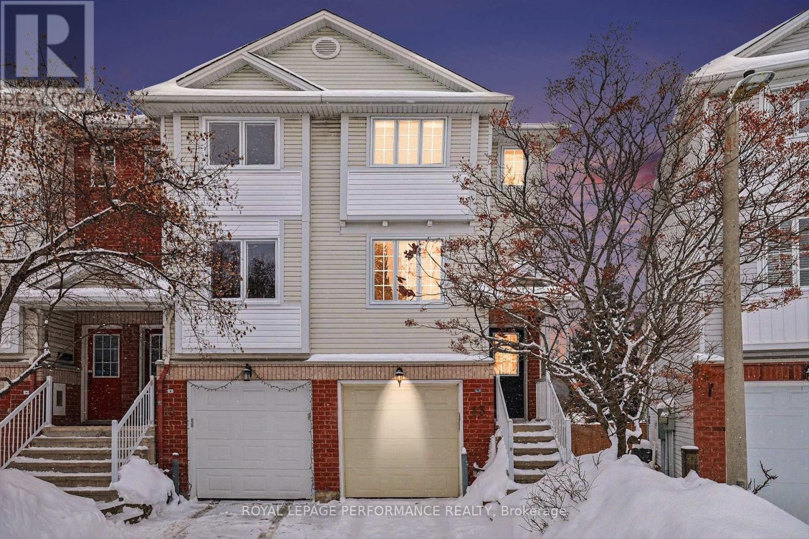 83 Manhattan Crescent, Ottawa, Ontario  K2C 4B8 - Photo 24 - X12720326