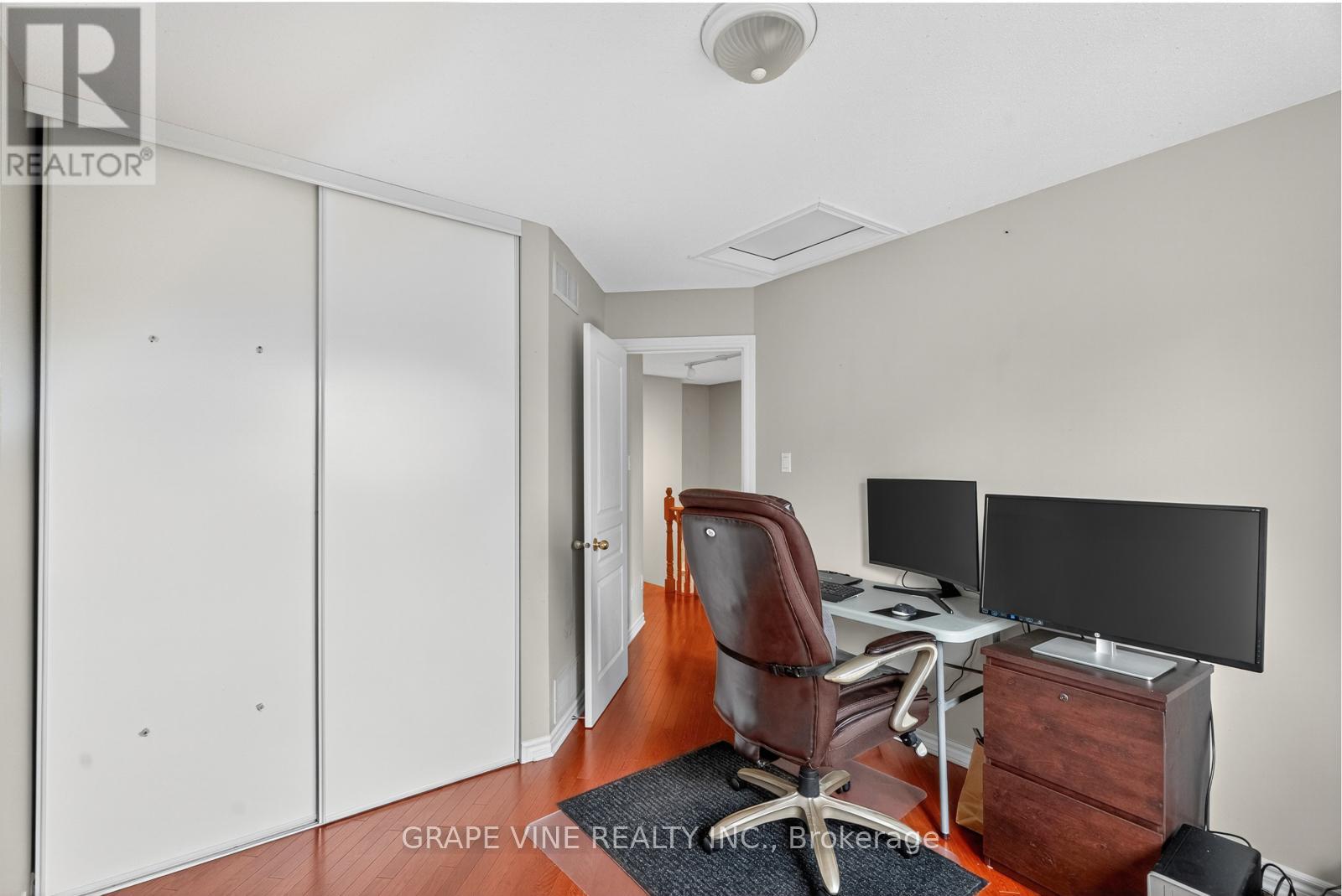 16 Cedar Valley Drive, Ottawa, Ontario  K2M 2Y5 - Photo 22 - X12720344