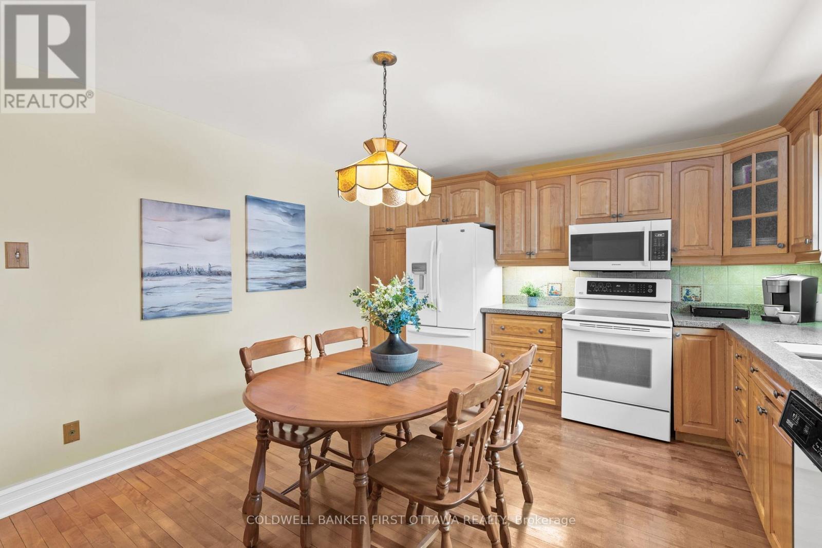 770 Trojan Avenue, Ottawa, Ontario  K1K 2P7 - Photo 8 - X12720402