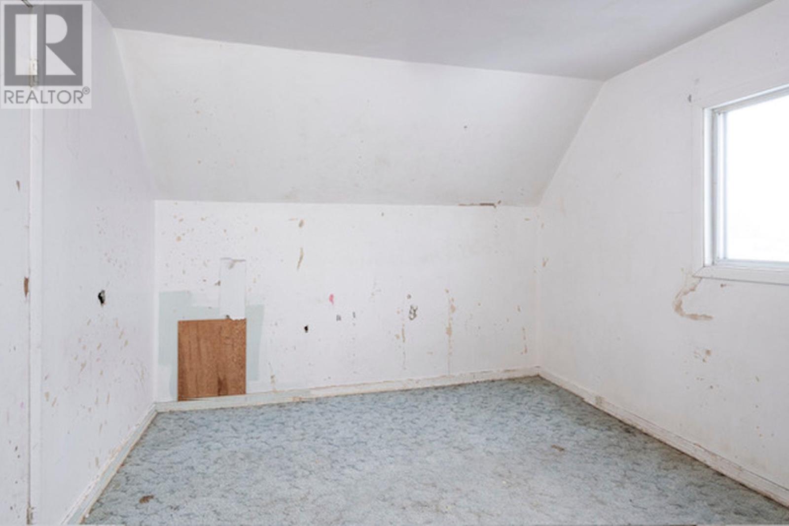 372 Grenville Ave, Thunder Bay, Ontario  P7A 2B8 - Photo 18 - TB2600109