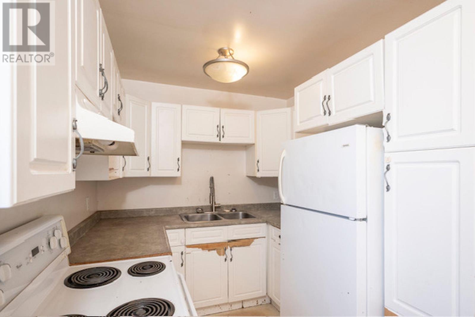 372 Grenville Ave, Thunder Bay, Ontario  P7A 2B8 - Photo 8 - TB2600109