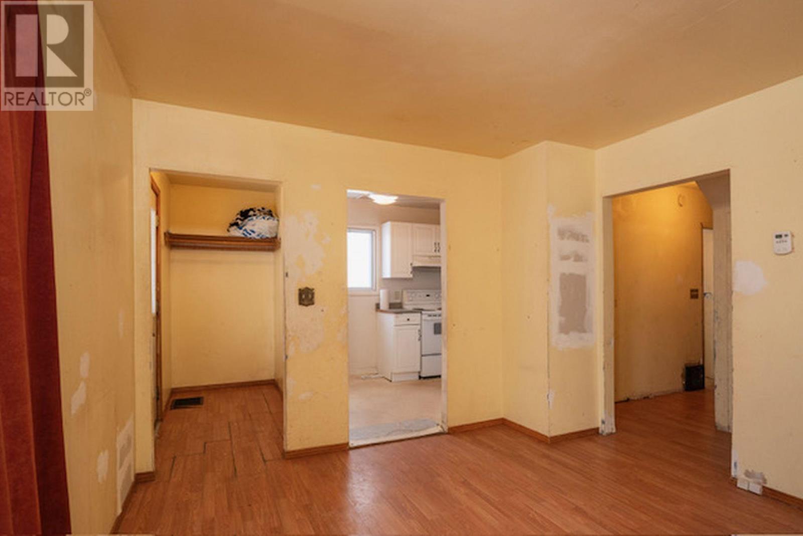 372 Grenville Ave, Thunder Bay, Ontario  P7A 2B8 - Photo 5 - TB2600109