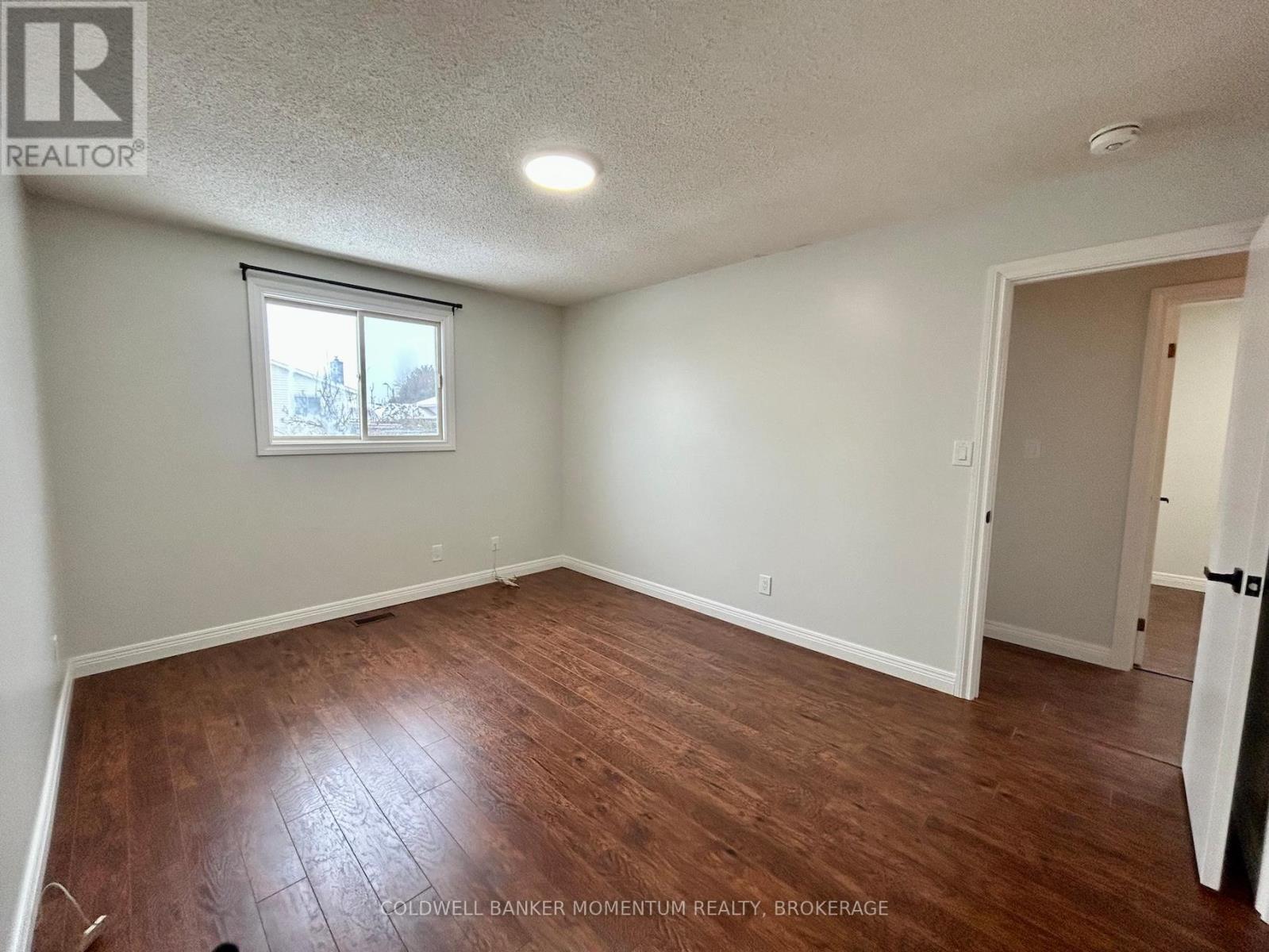 Main - 2 Cornwell Circle, St. Catharines, Ontario  L2S 3C5 - Photo 18 - X12720290