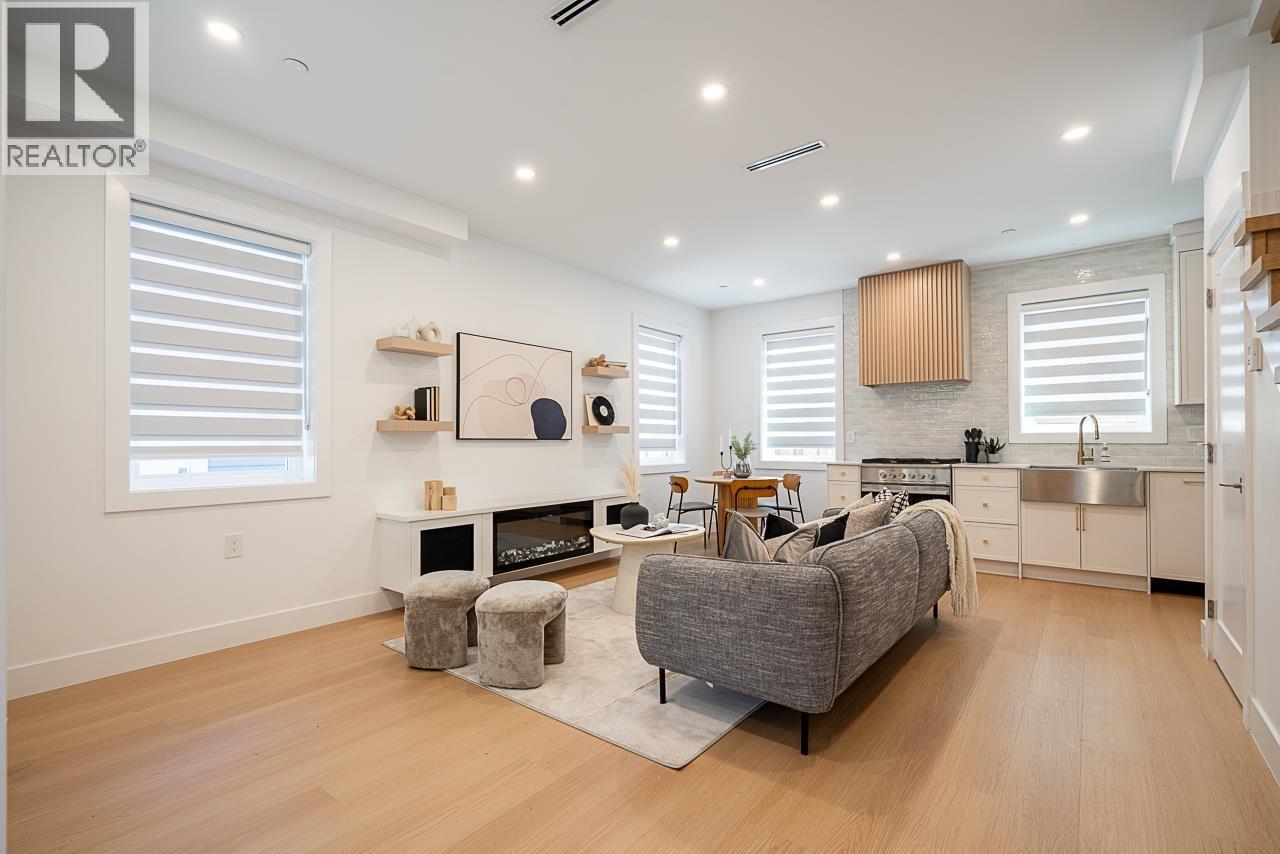 2105 E 33rd Avenue, Vancouver, British Columbia  V5N 3E9 - Photo 6 - R3082201