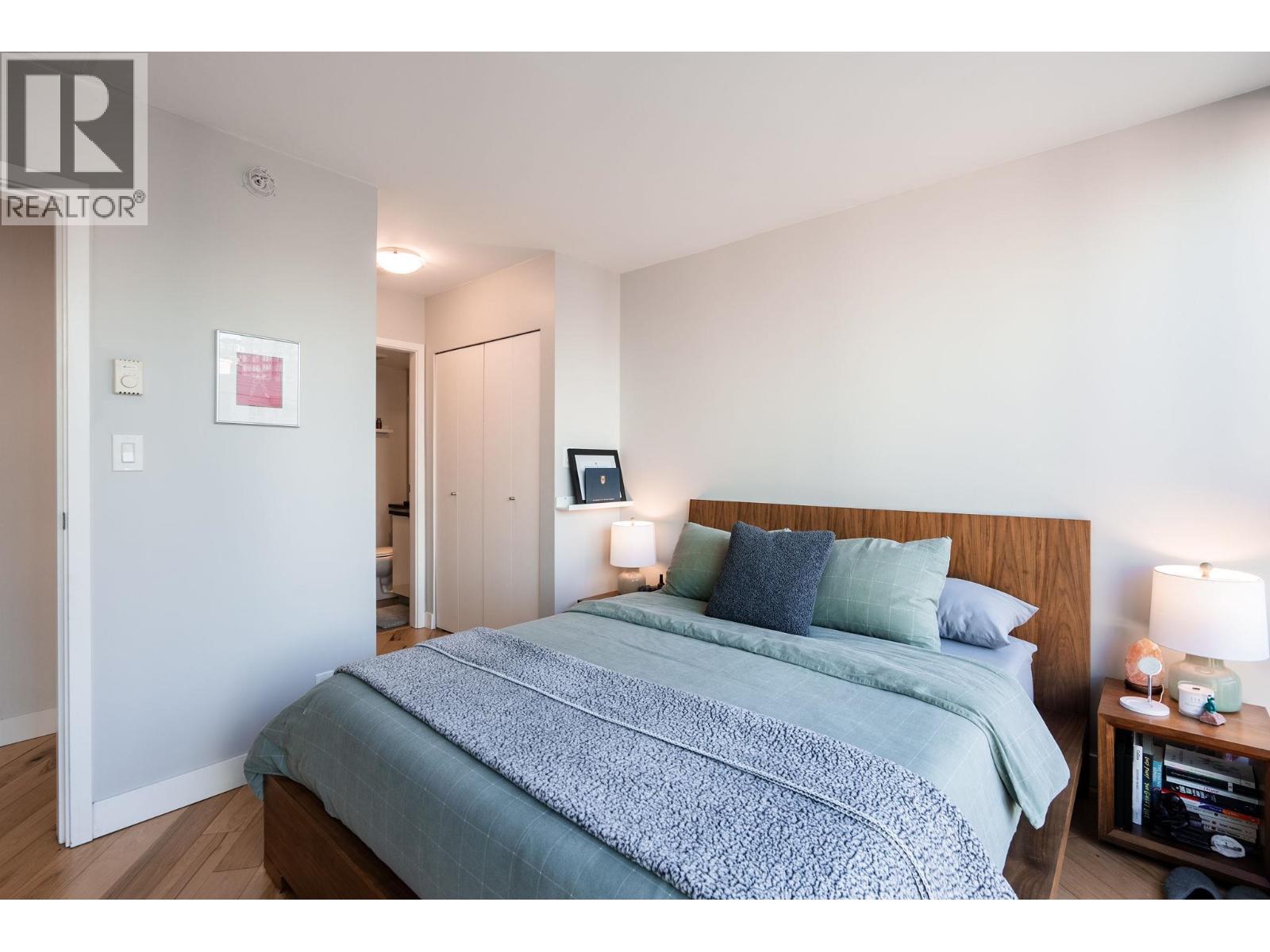 1705 788 Hamilton Street, Vancouver, British Columbia  V6B 0E9 - Photo 13 - R3082217