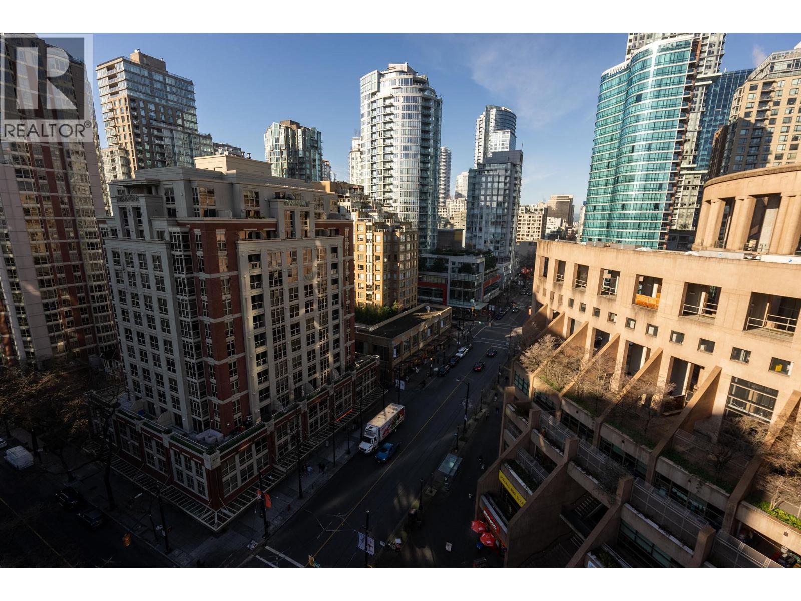 1705 788 Hamilton Street, Vancouver, British Columbia  V6B 0E9 - Photo 29 - R3082217