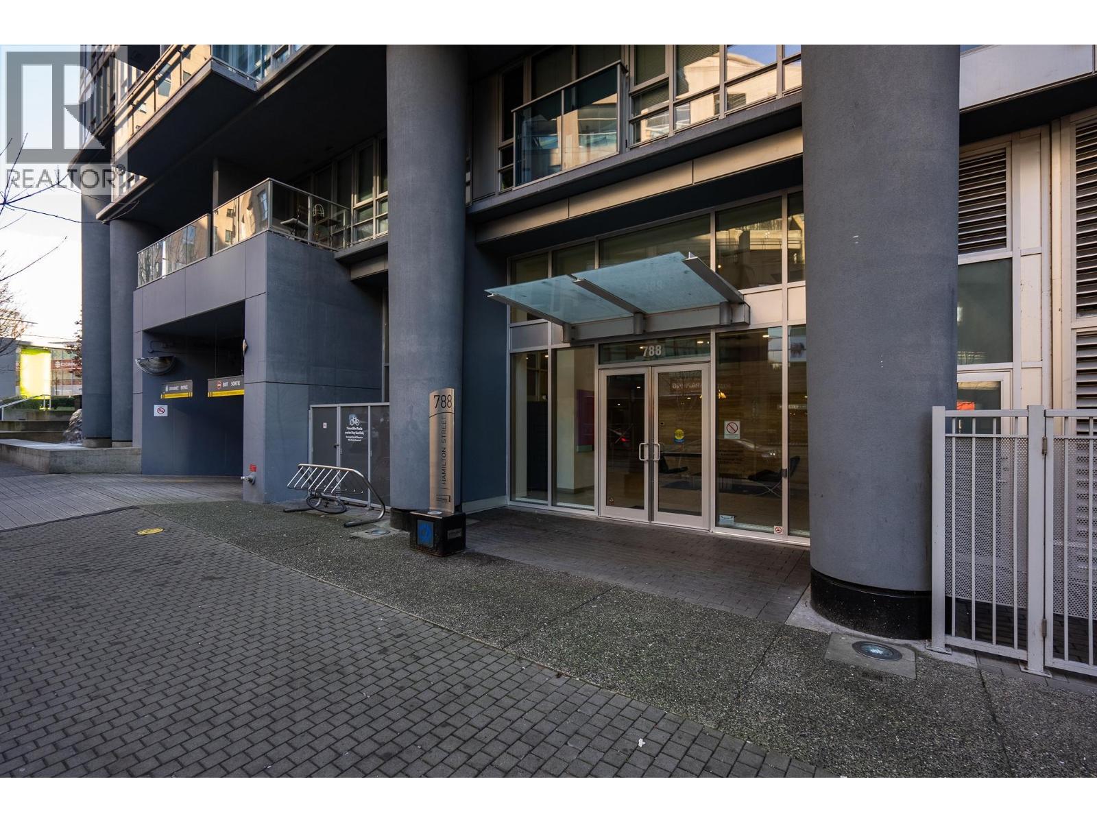1705 788 Hamilton Street, Vancouver, British Columbia  V6B 0E9 - Photo 35 - R3082217