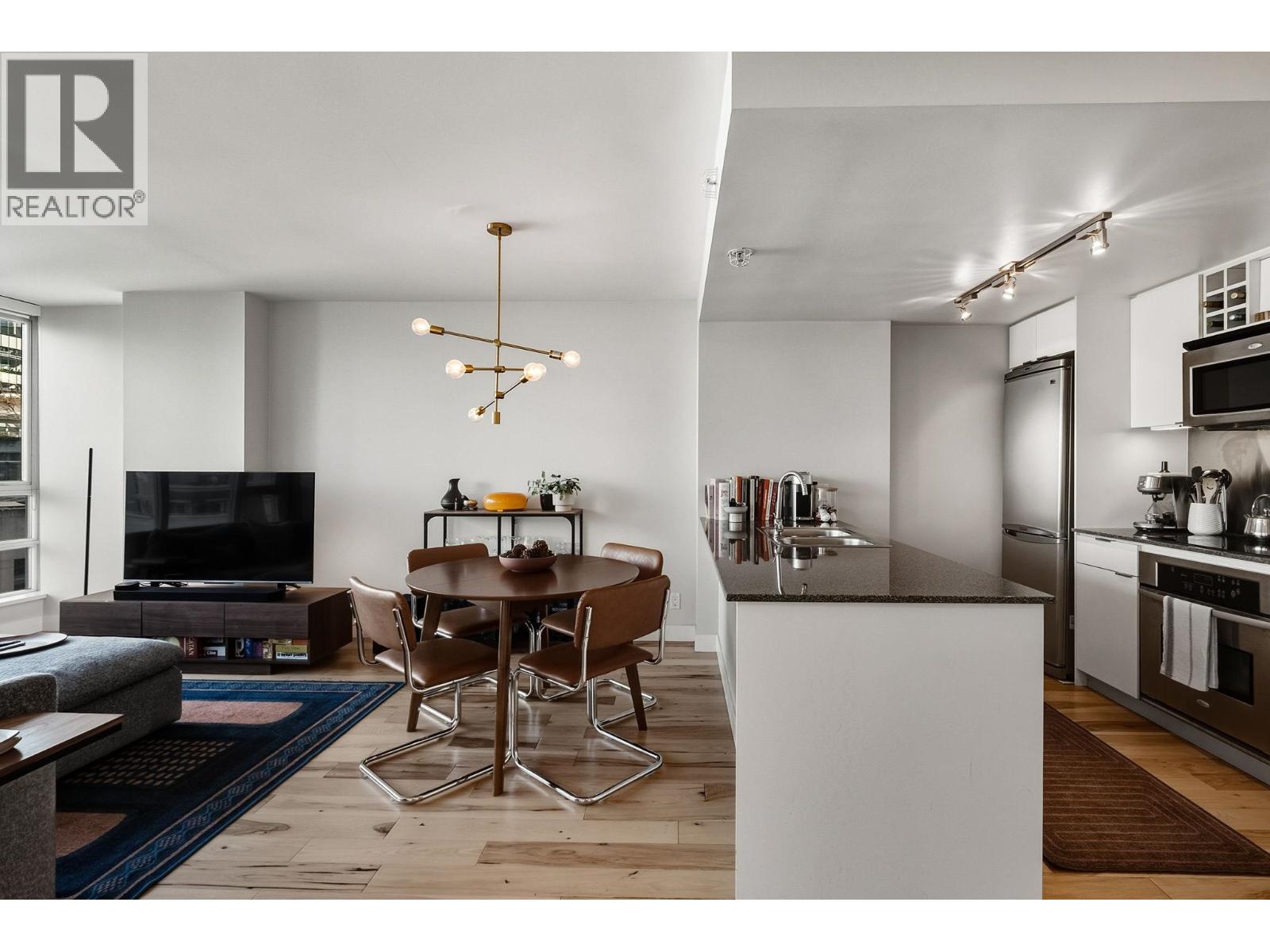 1705 788 Hamilton Street, Vancouver, British Columbia  V6B 0E9 - Photo 6 - R3082217