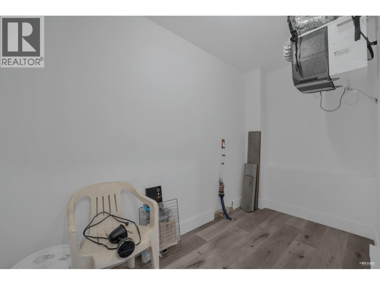 5140 Slocan Street, Vancouver, British Columbia  V5R 2A5 - Photo 8 - R3082218