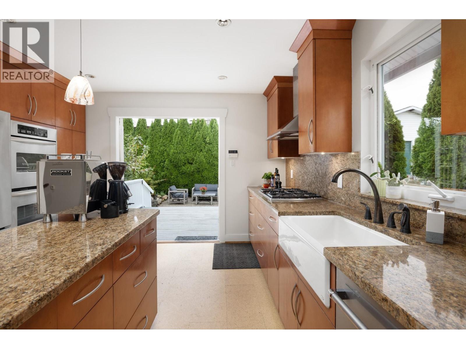 518 E 7th Street, North Vancouver, British Columbia  V7L 1S3 - Photo 17 - R3082209