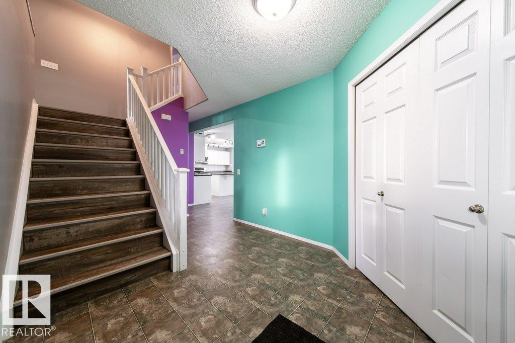 6 Lansing Cl, Spruce Grove, Alberta  T7X 4K3 - Photo 3 - E4464456