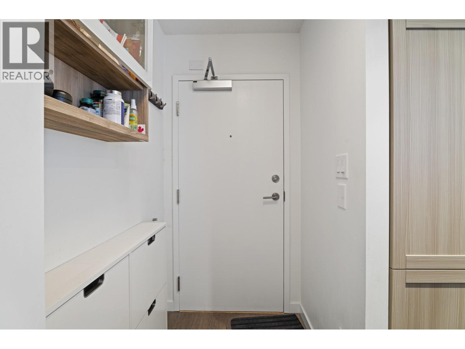 Listing Picture 14 of 27 : 1602 5515 BOUNDARY ROAD, Vancouver / 溫哥華 - 魯藝地產 Yvonne Lu Group - MLS Medallion Club Member