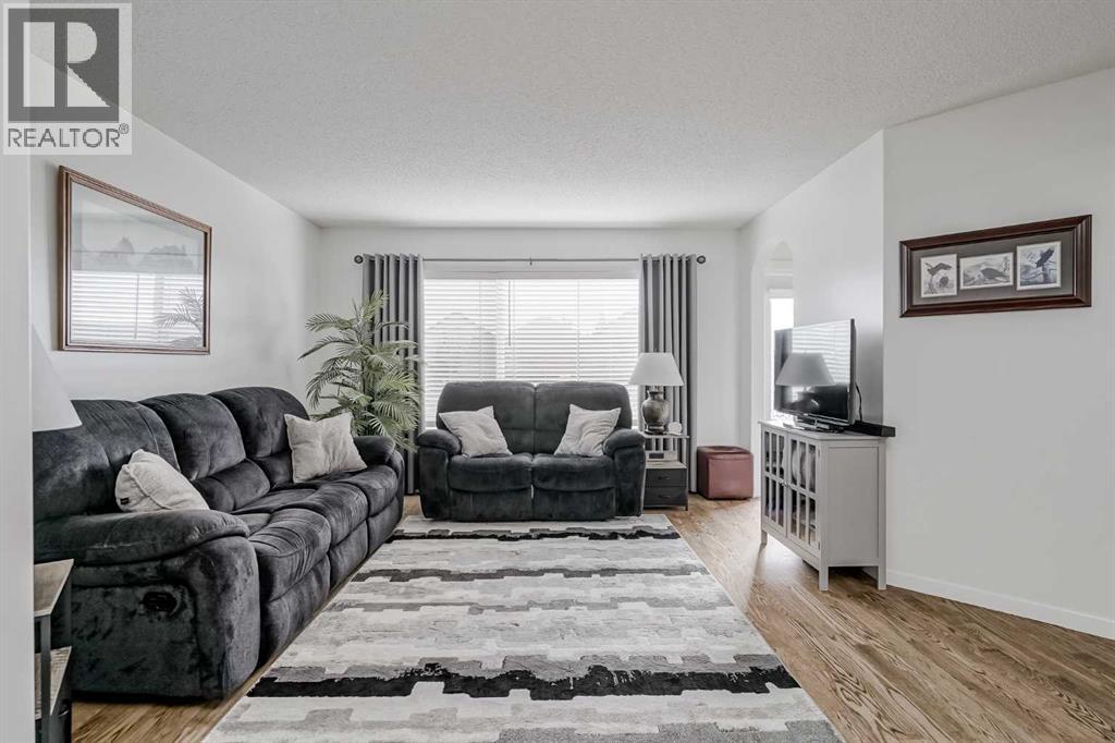 52 Autumn Court Se, Calgary, Alberta  T3M 0P4 - Photo 9 - A2277888