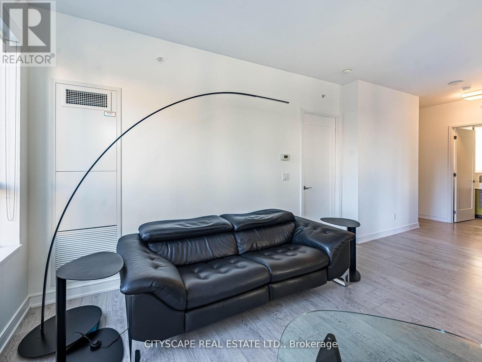 1605 - 88 Scott Street, Toronto, Ontario  M5E 0A9 - Photo 18 - C12720298