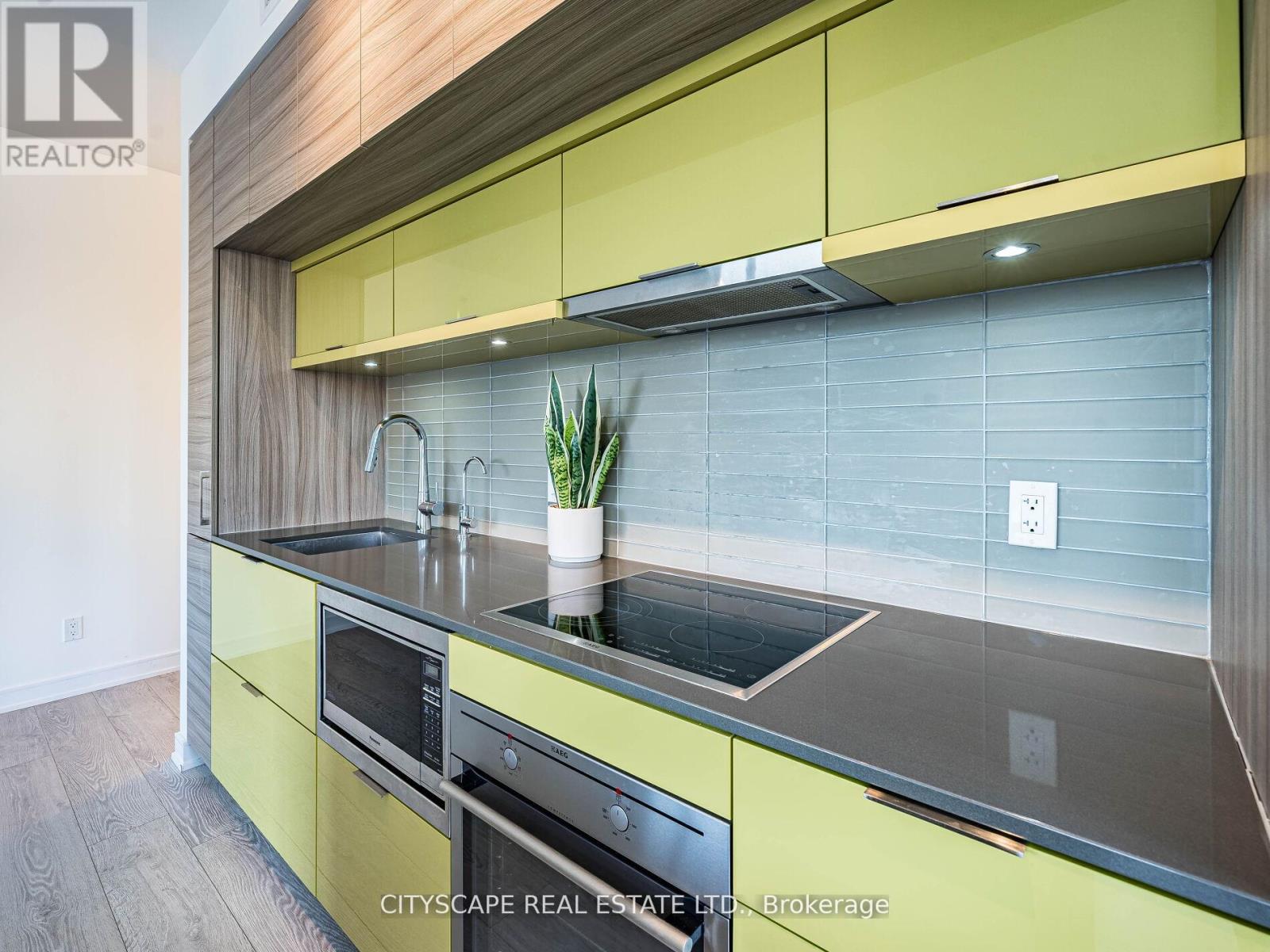 1605 - 88 Scott Street, Toronto, Ontario  M5E 0A9 - Photo 24 - C12720298