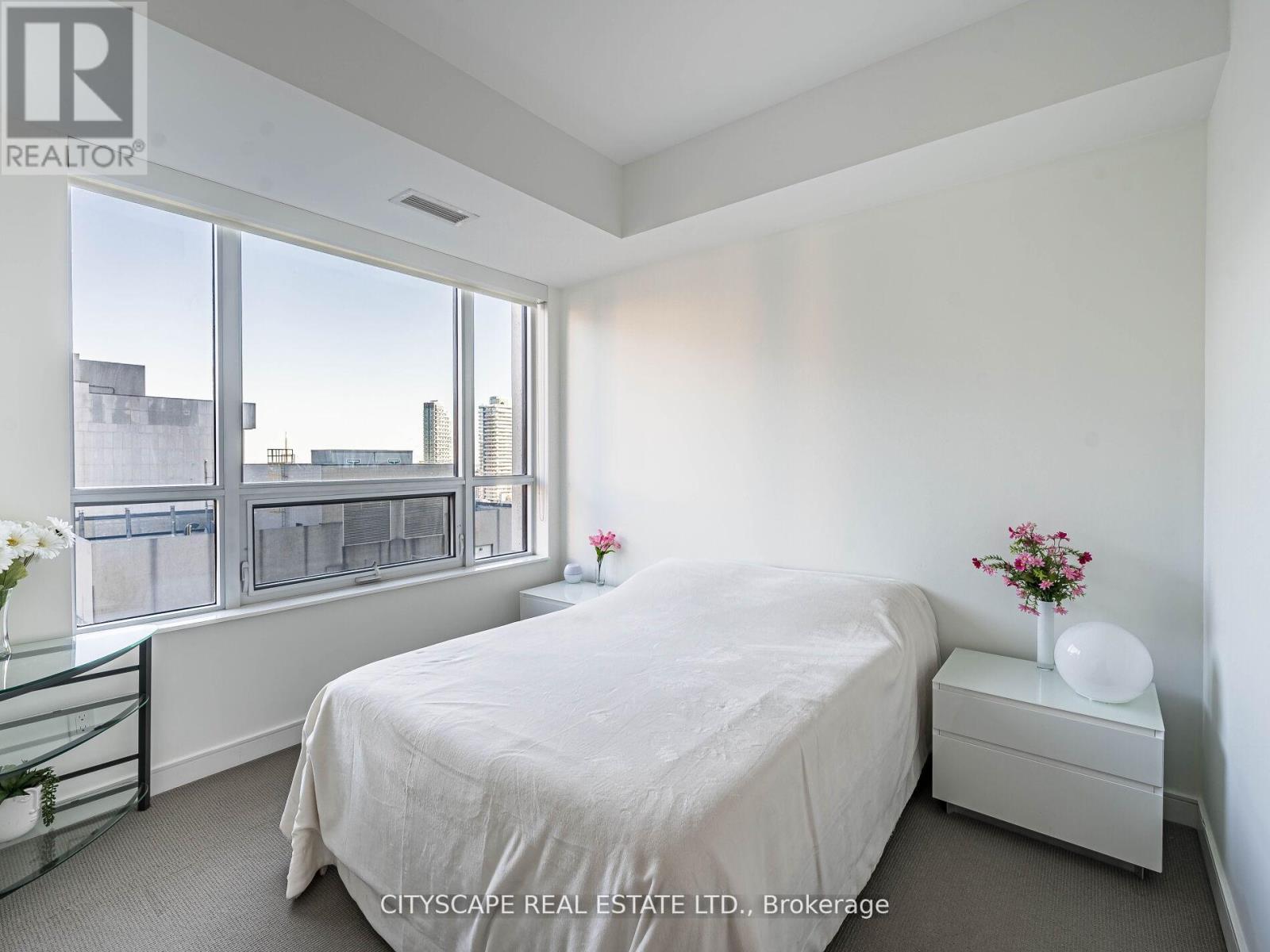 1605 - 88 Scott Street, Toronto, Ontario  M5E 0A9 - Photo 28 - C12720298