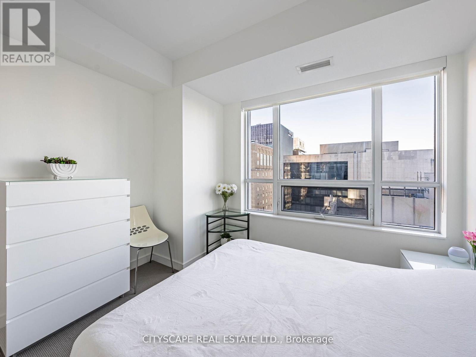 1605 - 88 Scott Street, Toronto, Ontario  M5E 0A9 - Photo 31 - C12720298