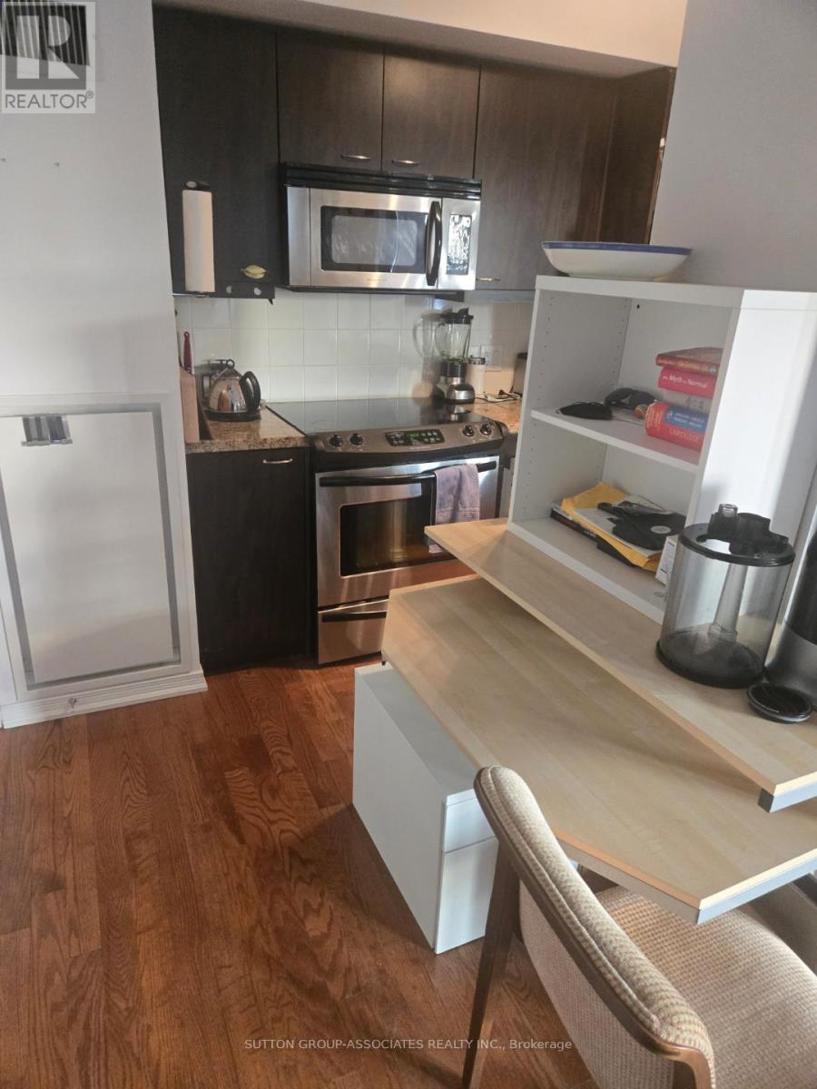 519 - 308 Palmerston Avenue, Toronto, Ontario  M6J 3X9 - Photo 7 - C12720318