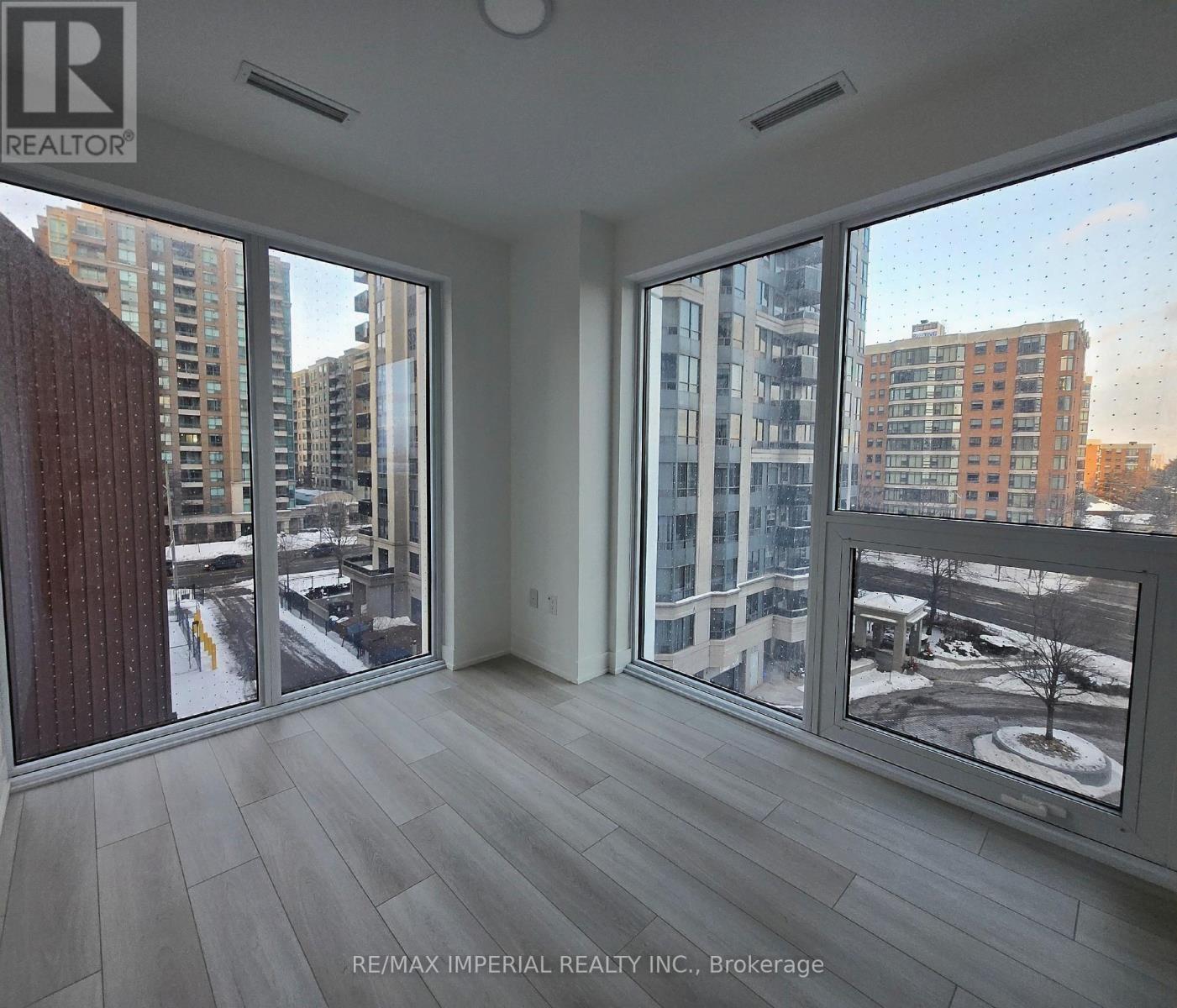 505 - 36 OLIVE STREET, Toronto, Ontario